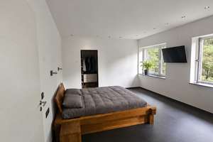Außergewöhnliches Anwesen mit 3 Wohnungen, Eventlocation, Halle & Falknerei – Die vollständige Adresse der Immobilie erhältst du vom Anbieter., 42855 Lüttringhausen West, Remscheid – Vorschaubild 33