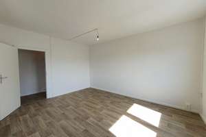 Mit Singleküche***Ab 15.03.2026***Frisch renovierte 1-Zimmer-Wohnung mit Duschbad – Deiwitzweg 6, 4207 Lausen-Grünau, Leipzig – Vorschaubild 3