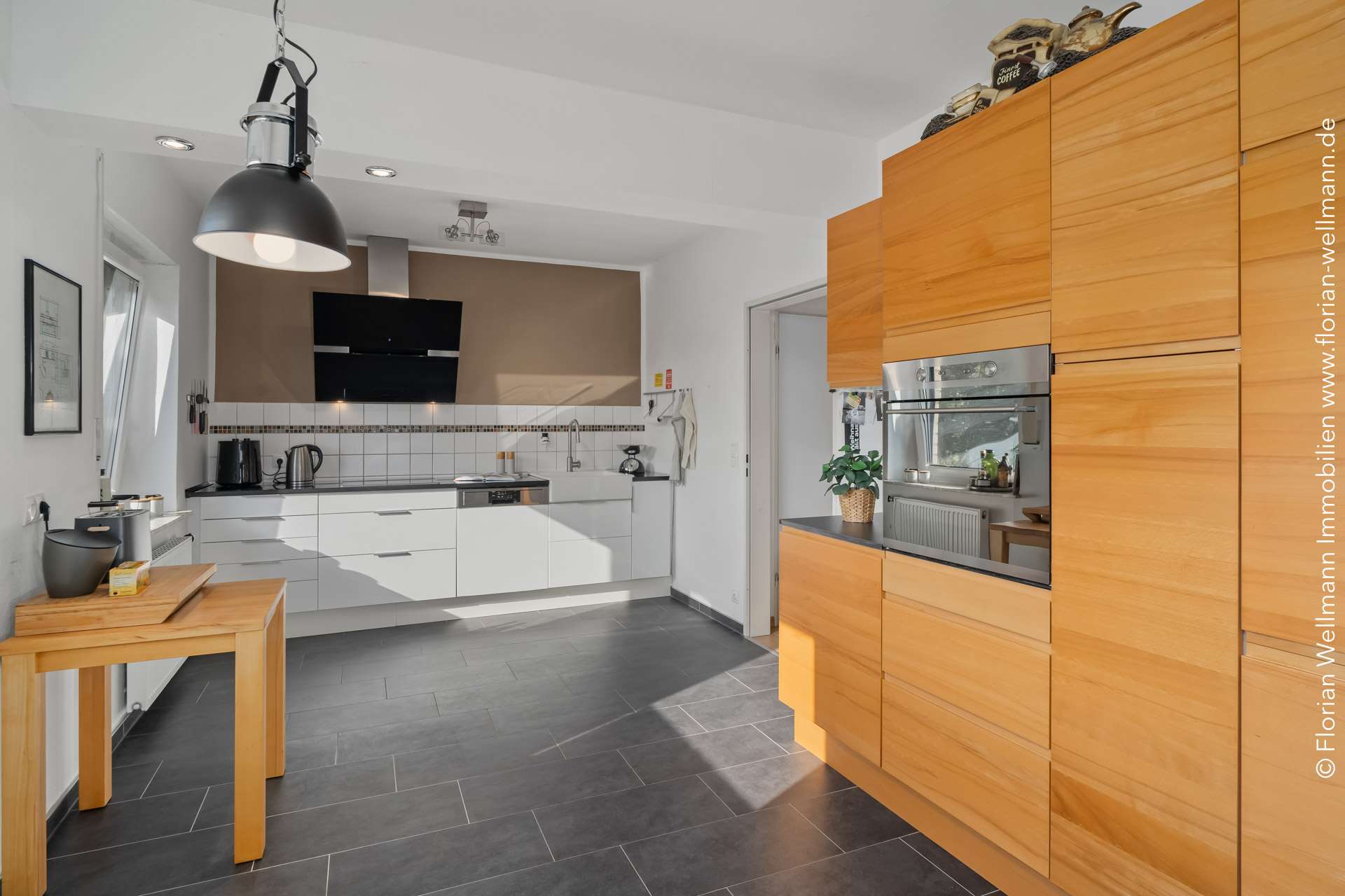 Immobilie in Twistringen - Twistringen | Ruhiggelegenes Platzwunder – vielseitig nutzbare Immobilie mit Doppelgarage - Bild 7