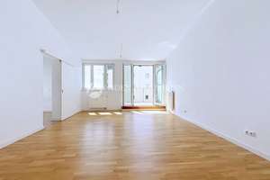 Dachgeschosswohnung mit Südbalkon: Stilvolle 2,5-Zimmer-Wohnung in Top-Zustand – Trützschlerstr. 12, 12487 Johannisthal, Berlin – Vorschaubild 4