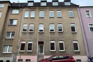 Leerstehendes Mehrfamilienhaus mit Sanierungsbedarf in Gelsenkirchen-Schalke – Gelsenkirchen – Vorschaubild 1