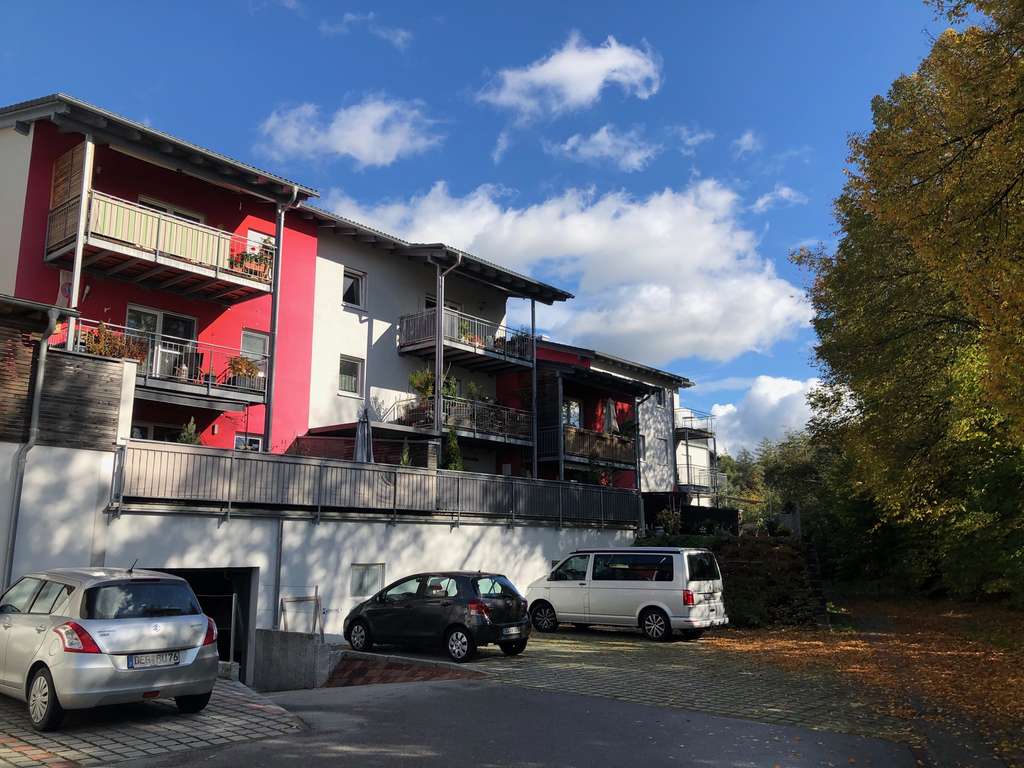 Ruhige, komfortable Wohnung in kleine Wohnanlage 