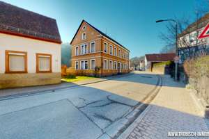 MFH zur Neuvermietung - 6 WE - großer Hof mit Stellplätzen - zentrale Ortslage – Hauptstraße 72, 66999 Hinterweidenthal – Vorschaubild 2