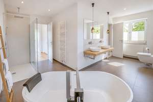 EXKLUSIVES ARCHITEKTENHAUS + 200QM ANBAU-POTENTIAL - 1.011 qm Sonnengrundstück – Die vollständige Adresse der Immobilie erhältst du vom Anbieter., 14167 Lichterfelde, Berlin – Vorschaubild 4