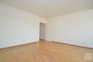 Derendorf: Großzügige 2-Raum Wohnung mit großer Dachterrasse und Einbauküche – Glockenstr. *, 40476 Derendorf, Düsseldorf – Vorschaubild 14