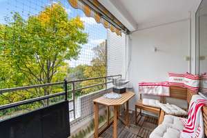 Kapitalanlage gesucht? Solide vermietete 4-Zimmer-Wohnung mit Loggia, Stellplatz und TG-Stellplatz – Die vollständige Adresse der Immobilie erhältst du vom Anbieter., 53123 Duisdorf, Bonn – Vorschaubild 4