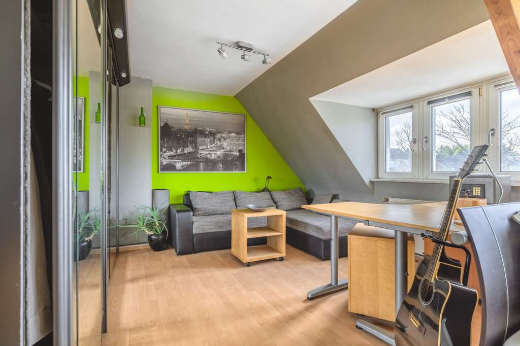 Immobilie in Aldenhoven - Großes, freistehendes Einfamilienhaus mit Einliegerwohnung und Garage  in Siersdorf - Bild 10