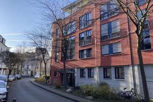 Gepflegte, lichtdurchflutete Wohnung mit Sonnenbalkon und Einbauküche in bester Lage – Irmintrudisstraße 9, 53111 Bonn-Castell, Bonn – Vorschaubild 2