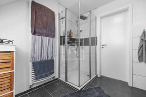 Gepflegtes Einfamilienhaus mit ca. 150 m² Wohn- und Nutzfläche sowie Vollkeller in Huje! – Die vollständige Adresse der Immobilie erhältst du vom Anbieter., 25588 Huje – Vorschaubild 30