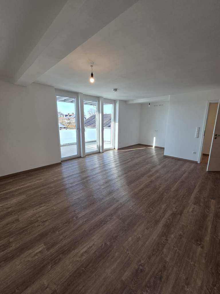 Immobilie in Tüßling - freundliche 3 Zimmer Etagenwohnung - Bild 0