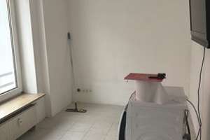 Apartment, Kochnische, Bad mit Dusche – Leyherstraße 10, 90763 Südstadt Industriegebiet, Fürth – Vorschaubild 6