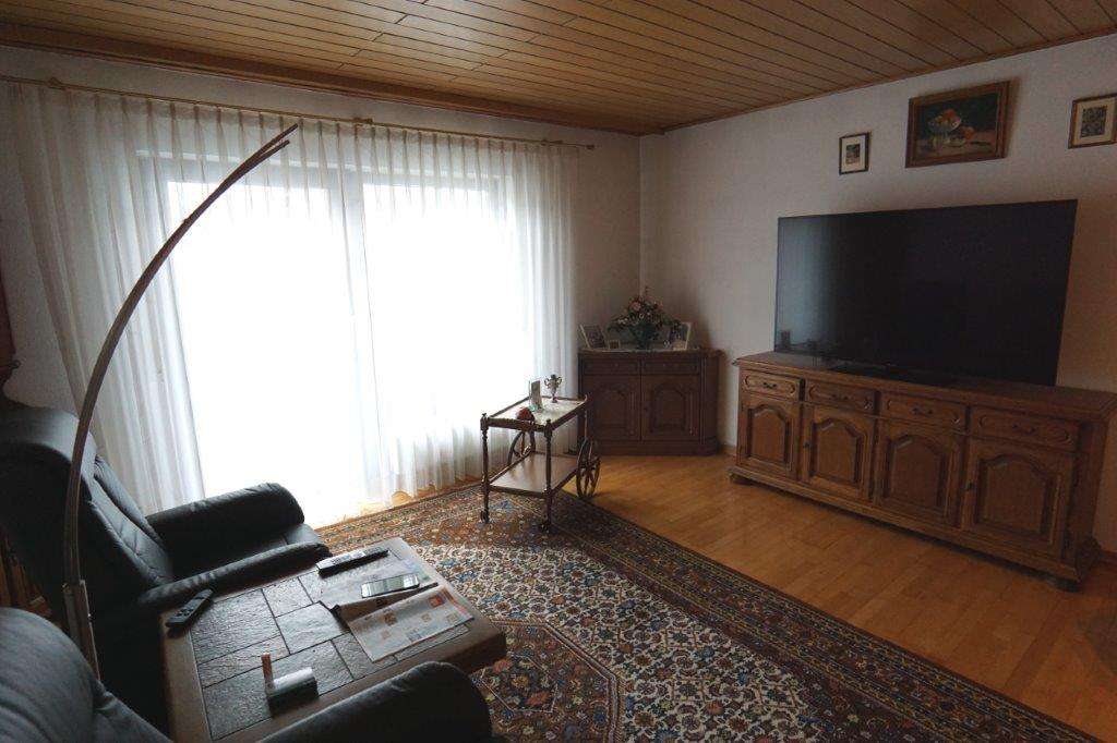 Immobilie in Eberbach - Großzügige 2-Zimmer-Wohnung in zentrumsnaher Lage - Bild 2