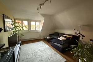 Helle 3-Zimmer Dachgeschosswohnung in Stuttgart Bad Cannstatt