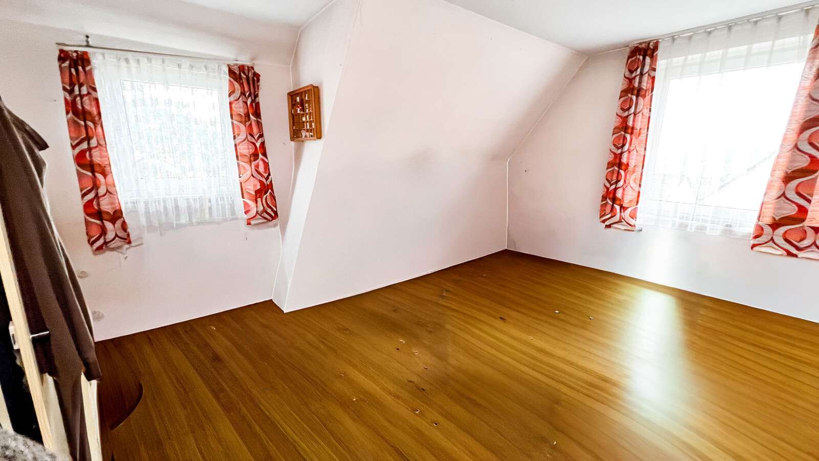 Immobilie in Weißbach - Großzügiges Einfamilienhaus mit Entwicklungspotenzial - Bild 5