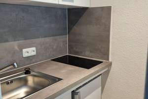 Komplett modernisiertes 1-Zimmer-Apartment mit Balkon in Köln-Zollstock – Bremsstraße 2, 50969 Zollstock, Köln – Vorschaubild 4