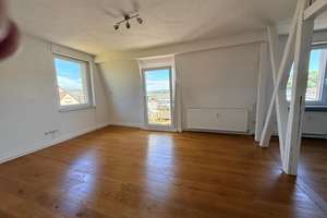 Lichtdurchflutete 4-Zimmer-Wohnung mit Balkon, Garage & Einbauküche in der Südweststadt – Die vollständige Adresse der Immobilie erhältst du vom Anbieter., 75173 Südweststadt, Pforzheim – Vorschaubild 7