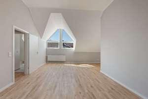 Hochwertig sanierte Wohnung mit Einbauküche in Stadtmitte – Hubertusstraße 175, 47798 Stadtmitte, Krefeld – Vorschaubild 3
