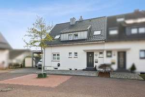 Leverkusen: Kernsanierte Doppelhaushälfte in bestem Zustand in 2027 bezugsfrei