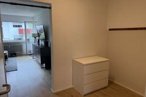 Lichtdurchflutete 2-Zimmer-Wohnung in Stgt.Luginsland – Die vollständige Adresse der Immobilie erhältst du vom Anbieter., 70327 Luginsland, Stuttgart – Vorschaubild 11