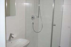 1-Zimmer-Wohnung mit Einbauküche in Erlangen, Studentenappartement – Die vollständige Adresse der Immobilie erhältst du vom Anbieter., 91052 Stubenloh, Erlangen – Vorschaubild 4