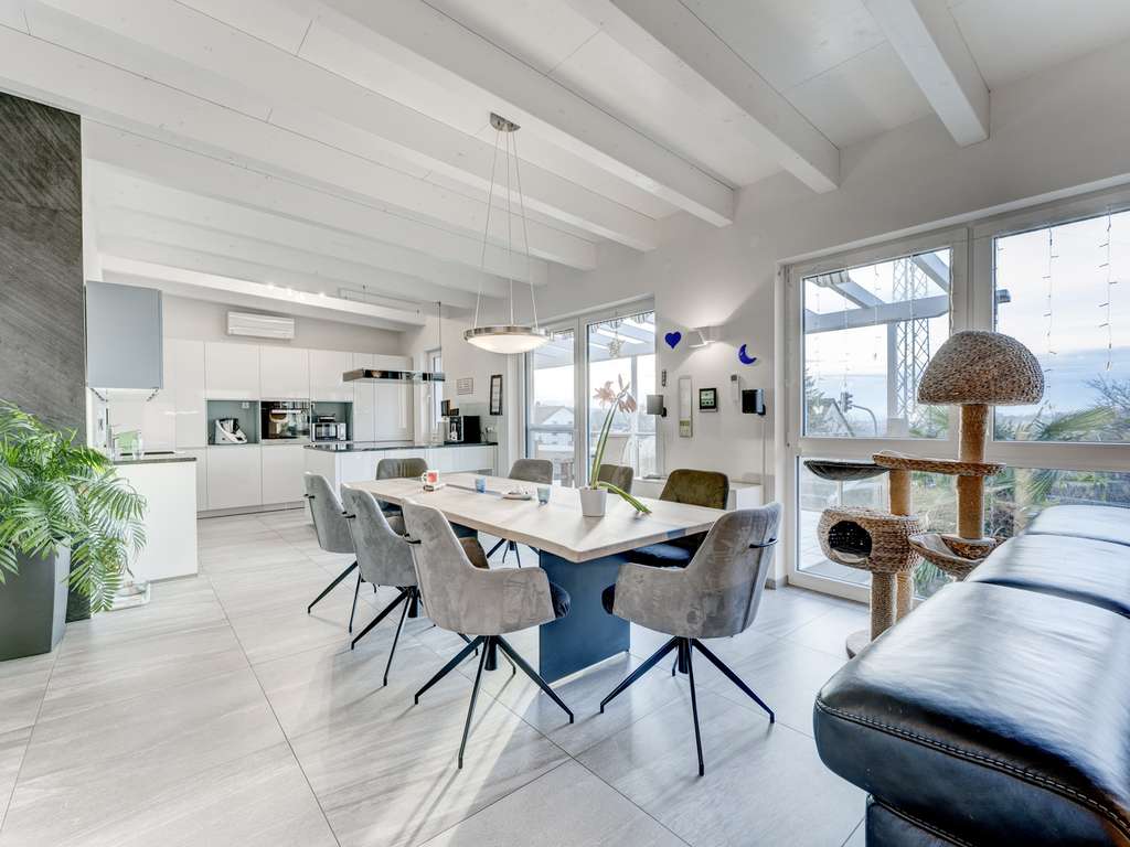 Immobilie in Rümmingen - Zwei Häuser – ein Zuhause: Ihr Mehrgenerationen-Traum - Bild 1