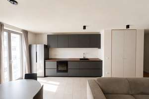 Helle 3-Zimmer-Wohnung mit Balkon & Tiefgarage in der Wittelsbacher Straße – Wittelsbacherstraße 17a, 10707 Wilmersdorf, Berlin – Vorschaubild 4