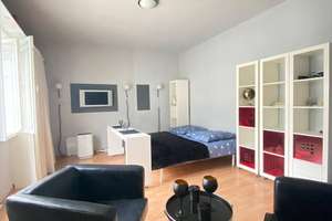 Helle 31 m²-Wohnung mit Balkon nahe Bayerischer Platz - frisch renoviert, fre – Treuchtlinger Str. 6, Ashouri, 10779 Schöneberg, Berlin – Vorschaubild 4