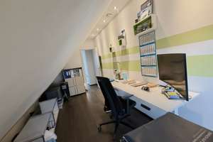 Modernes Wohnen: Möblierte Doppelhaushälfte mit Garten & Garage in Düsseldorf-Urdenbach – 40595 Urdenbach, Düsseldorf – Vorschaubild 42