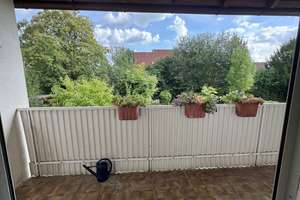 Renovierungsbedürftige Eigentumswohnung im 1. OG mit Balkon und Gartenstück – 33613 Schildesche, Bielefeld – Vorschaubild 2