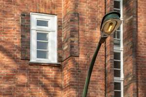 Backstein, Sprossenfenster, zwei Plätze draußen – 40476 Derendorf, Düsseldorf – Vorschaubild 18