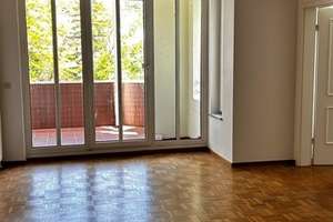 Charmante 2-Zimmer-Wohnung mit Balkon in gepflegtem Wohnkomplex – Pählstr. 30, 81377 Am Waldfriedhof, München – Vorschaubild 2