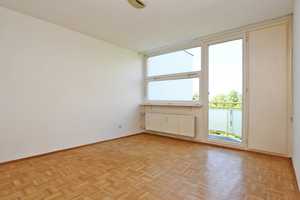 AIGNER - Großzügige 3-Zimmer Wohnung mit zwei Balkonen in Bogenhausen – München – Vorschaubild 3