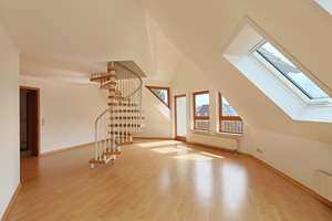 Maisonette-Highlight: Galerie, Südbalkon, TG-Stellplatz