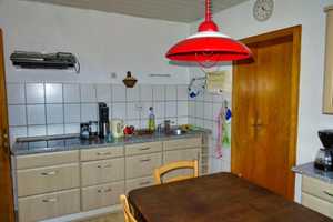 Wohnhaus mit viel Platz und grünem Grundstück – Schaumburg (Kreis) – Vorschaubild 19