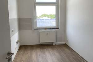 Renovierte 3 Zimmerwohnung mit Balkon – Dessauer Str. 8b, 33106 Kernstadt, Paderborn – Vorschaubild 2
