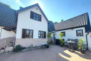 Doppelhaus in ruhiger, familienfreundlicher Lage – Regensburg – Vorschaubild 1