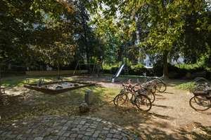 Lebensqualität in Schmargendorf – großzügige 3-Zimmer-Wohnung mit Balkon und Aufzug – Die vollständige Adresse der Immobilie erhältst du vom Anbieter., 14199 Schmargendorf, Berlin – Vorschaubild 14