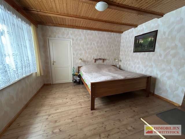 Immobilie in Putlitz - Gepflegtes Grundstück mit gemütlichen EFH, Carport, Werkstatt und Partyraum in ruhiger Dorflage - Bild 4