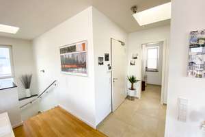 Exklusive Penthouse-Maisonette-Wohnung mit toller Dachterrasse! – Die vollständige Adresse der Immobilie erhältst du vom Anbieter., 65189 Südost, Wiesbaden – Vorschaubild 10