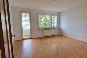 Helle 3-ZKB*renoviert*sofort bezugsfrei – Die vollständige Adresse der Immobilie erhältst du vom Anbieter., 65199 Biebrich, Wiesbaden – Vorschaubild 4