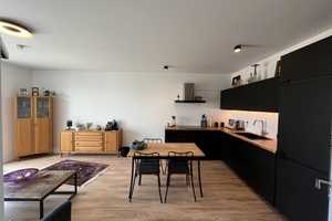 Helle 3-Zimmer-Wohnung mit großer Terrasse & zwei Bädern nahe Tempelhofer Feld – Eschersheimer Straße 17, 12099 Berlin – Vorschaubild 1