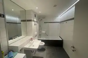 hübsch möblierte moderne 2-Zimmer-Wohnung  in Berlin-Mitte – Schlegelstraße 32, 10115 Berlin – Vorschaubild 9