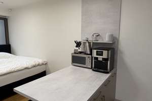 Stylisches City-Apartment mit Balkon & Einbauküche im wunderschönen „CHARLIE LIVING“ – Zimmerstraße 94, 10117 Mitte (Ortsteil), Berlin – Vorschaubild 14