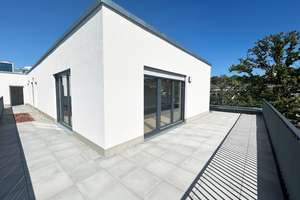 Modernes Leben auf 118 m²: Stilvolle 3-Zimmer-Wohnung mit Highlight-Dachterrasse und Aufzug – Biklenstraße 10, 70327 Untertürkheim (Ortsteil), Stuttgart – Vorschaubild 5