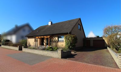 Offen gestaltetes und sehr gepflegtes Einfamilienhaus in grüner Gartenoase