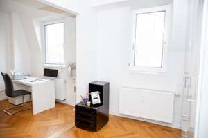 ++ EXKLUSIVE ALTBAU-MAISONETTE MIT DACHTERRASSE UND AUSBLICK ++ TOP LAGE – Alexandrastr 17, 65187 Südost, Wiesbaden – Vorschaubild 9