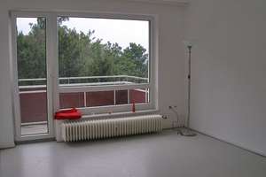 Frisch gestrichene 4-ZKB im 3. Stock sucht Nachmieter (kein WBS) – Birkhahnweg 4, 34123 Bettenhausen, Kassel – Vorschaubild 3