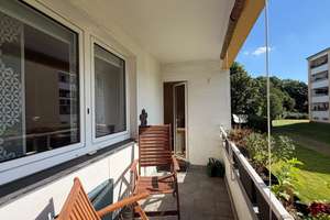 Gepflegte 3-Zimmer-Wohnung in Düsseldorf Rath mit Sonnenbalkon