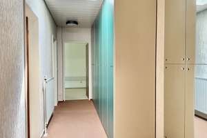 Reihenwinkelbungalow mit hohem Maß an Privatsphäre und Atriumfeeling – Die vollständige Adresse der Immobilie erhältst du vom Anbieter., 22359 Volksdorf, Hamburg – Vorschaubild 19