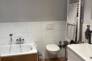 Großzügige, helle 4-Zimmer-Wohnung mit einmaligem Parkblick – 155 m² Wohnkomfort  – Die vollständige Adresse der Immobilie erhältst du vom Anbieter., 40470 Mörsenbroich, Düsseldorf – Vorschaubild 16